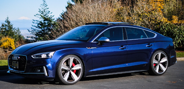 Blue Audi s5